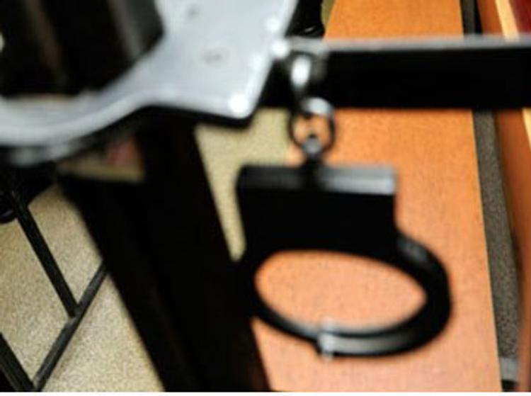 Задержаны подозреваемые в нападении на магазин в Петербурге