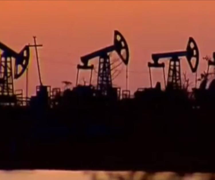 Стоимость барреля нефти марки Brent упала ниже $60