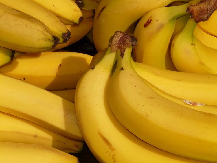 Банан в Иркутске дал плоды