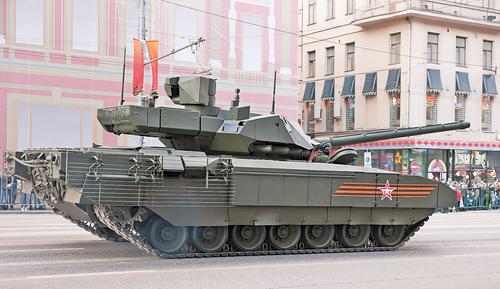 Новая бронетехника на радость народу и на страх врагам