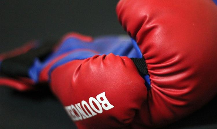 Российский боксёр лишился чемпионского пояса
