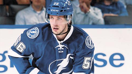 «О деньгах не думаю, я хоккей люблю»