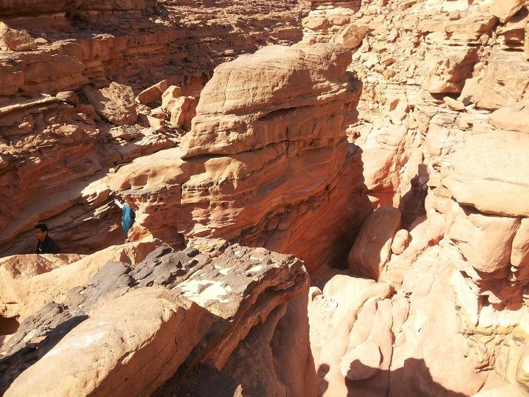 В Израиле упала ракета, запущенная с Синая