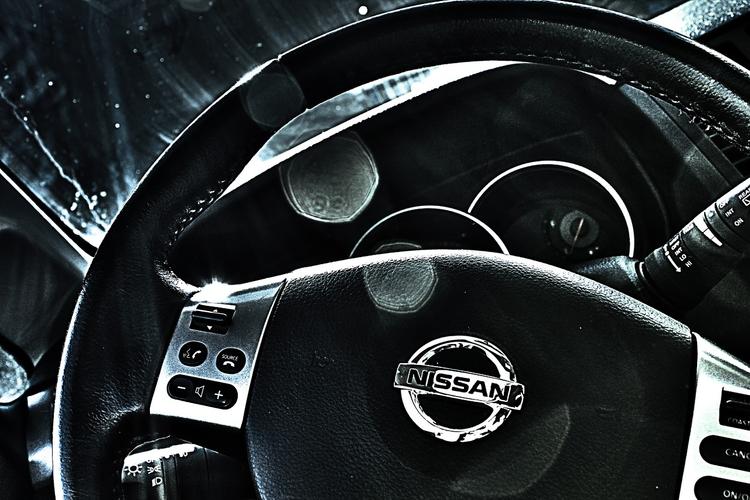Две модели Nissan уходят с российского рынка