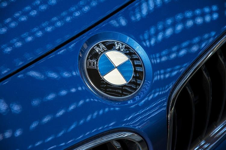 89-летняя совладелица концерна BMW скончалась в Германии