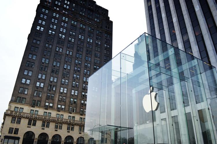 За две недели корпорация Apple потеряла 90 млрд долларов