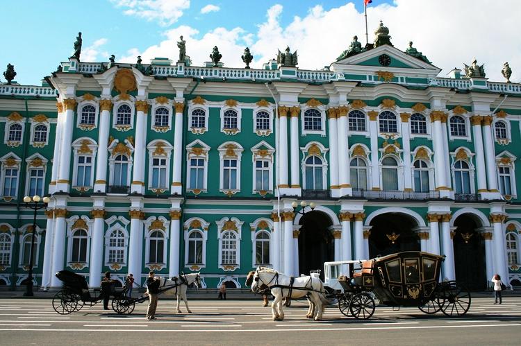 Британцы считают Санкт-Петербург самым элегантным городом России