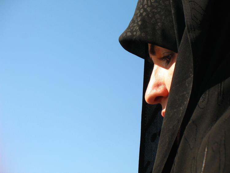 Боевики "Исламского государства" публично высекли женщин