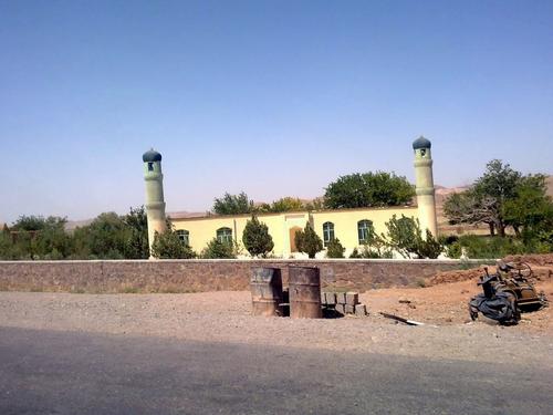 Ашхабад бросается в военные объятия США