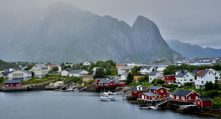 Российское рыболовное судно "Камчатка" задержано в Норвегии