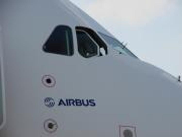 Экипаж Airbus A321 не подавал сигналы бедствия