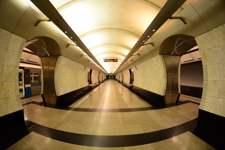 Сегодня будут закрыты шесть станций Сокольнической линии московского метро