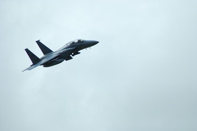 МИД Эстонии заявил, что военный самолет РФ зашел в ее воздушное пространство