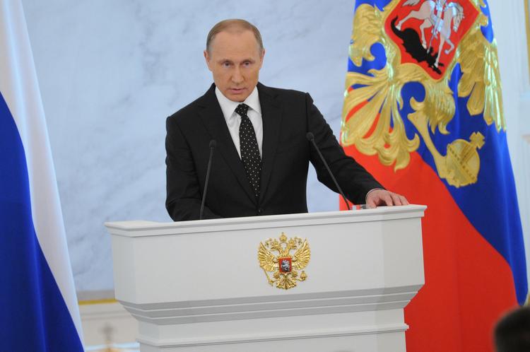 Путин заявил, что Россия не "виляет хвостом" в отношениях с США и Асадом