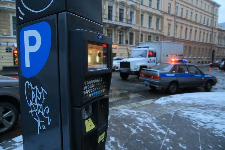 В Москве снова расширяют зону платной парковки