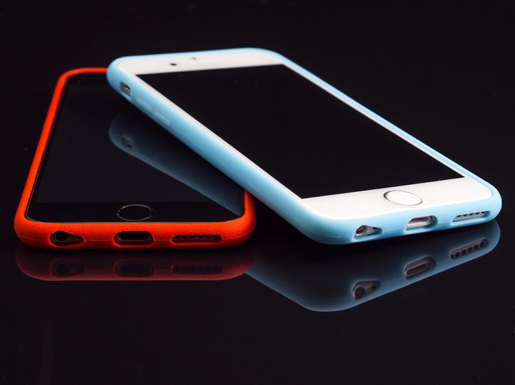 "iPhone 8", который разработали в Киргизии, скоро можно будет купить