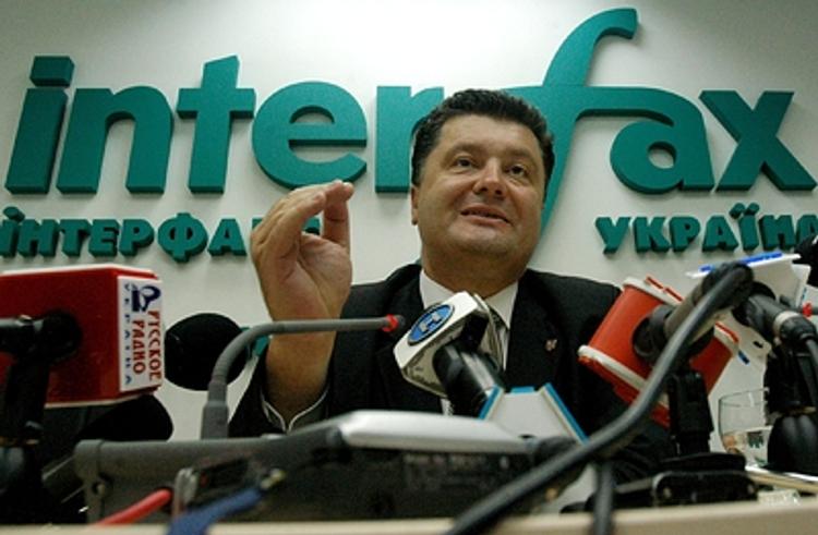 Украинские СМИ: Порошенко переплюнул Януковича времён Майдана