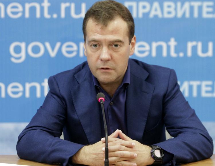 Медведев: мы и близко не наблюдаем того, что творилось в 1998 году