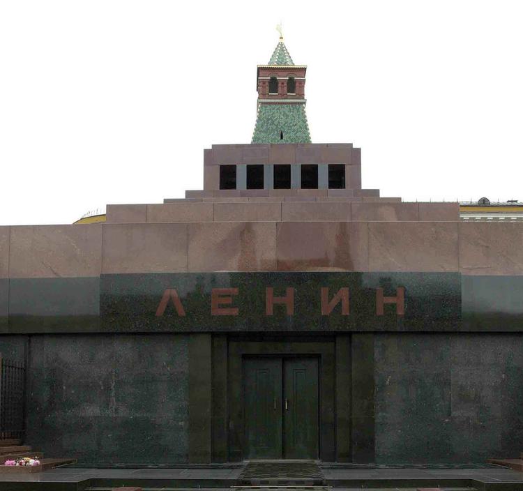 Песков рассказал о планах по поводу захоронения Ленина