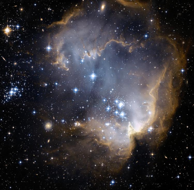 Телескоп "Хаббл" прислал невероятно красивую фотографию галактики