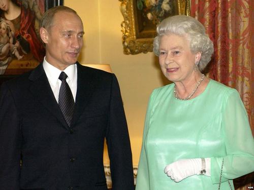 Важнейшим из искусств вновь становится кино