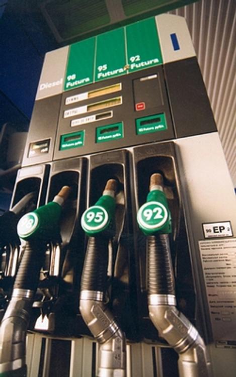 Акцизы на бензин и дизельное топливо будут повышены