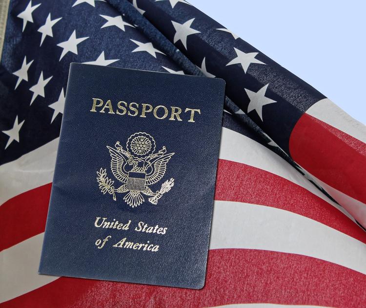 От американского гражданства отказалось рекордное количество жителей США
