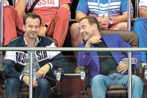 «Двенадцать стульев» А. Дворковича