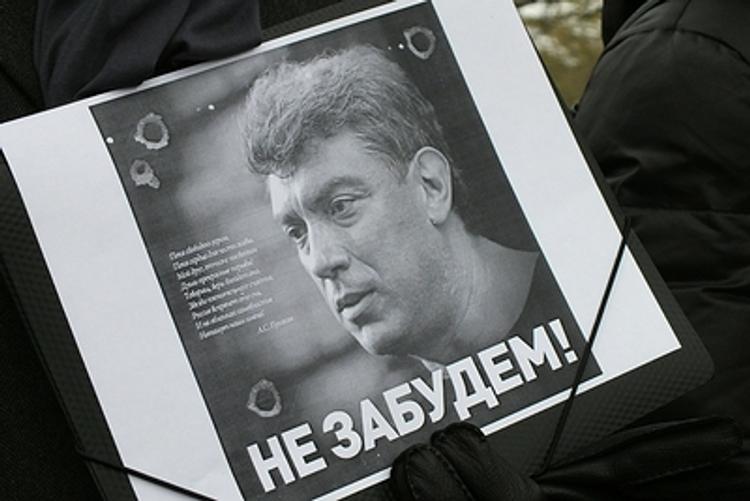 Акция памяти Немцова в Ярославле прошла без инцидентов, но власти подготовились