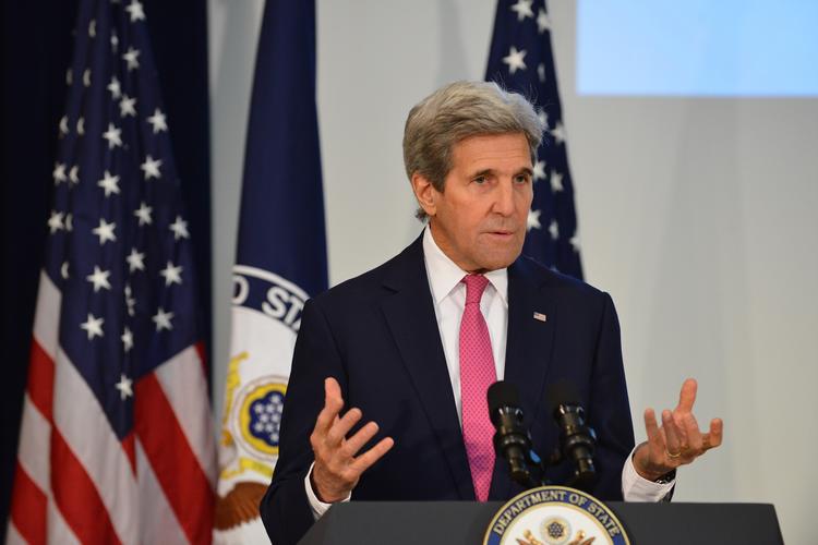 Госдеп США заявил, что визит Керри в Москву не связан с выводом войск из Сирии