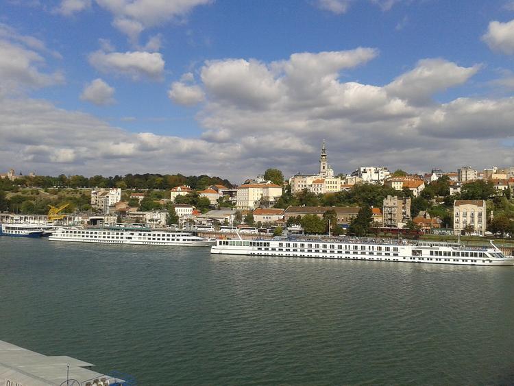 Взрыв прогремел в самом центре Белграда