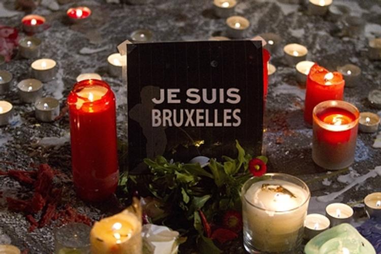 Число жертв терактов в Брюсселе достигло 32 человек
