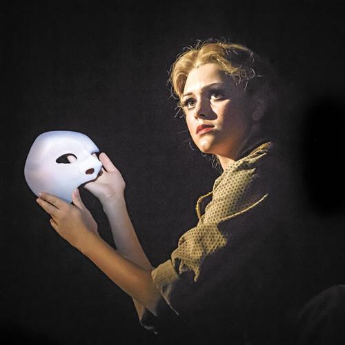 В год 30-летнего юбилея «Призрак Оперы» переедет из Москвы в Париж