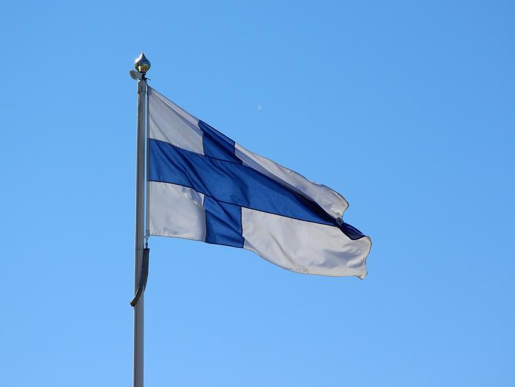 Жители Финляндии получат безусловный ежемесячный доход в размере €550