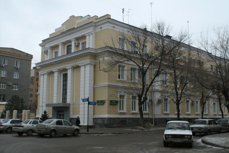 КТО В ДОМЕ ХОЗЯИН?