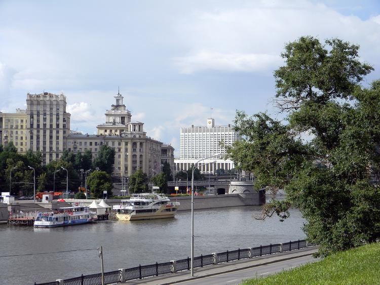 Температура сегодня шокирует москвичей