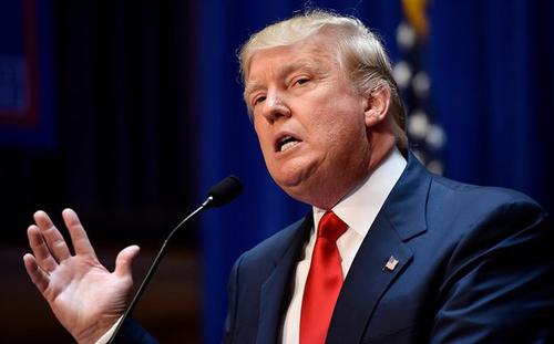 Трамп надел бронежилет