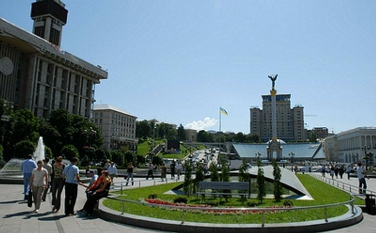 Украинцам напомнили о том, что Знамя Победы запрещено