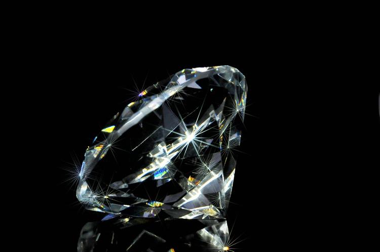 В ОАЭ продан необработанный алмаз за $63 миллиона