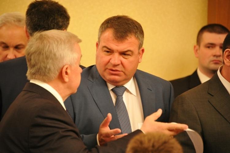 Сердюков вошел в состав совета директоров предприятия "Кузнецов"