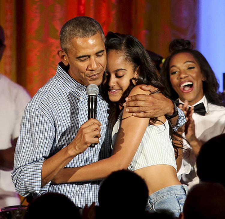 Барак Обама спел на Дне независимости для старшей дочери (ВИДЕО)