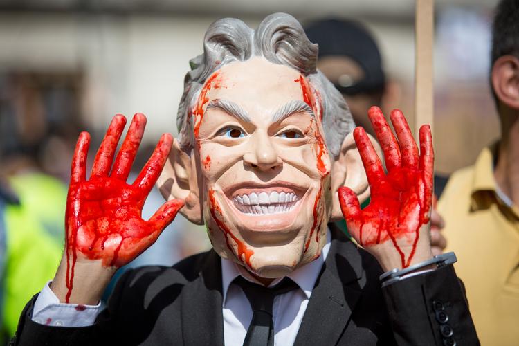 СМИ: руки Тони Блэра навеки испачканы кровью