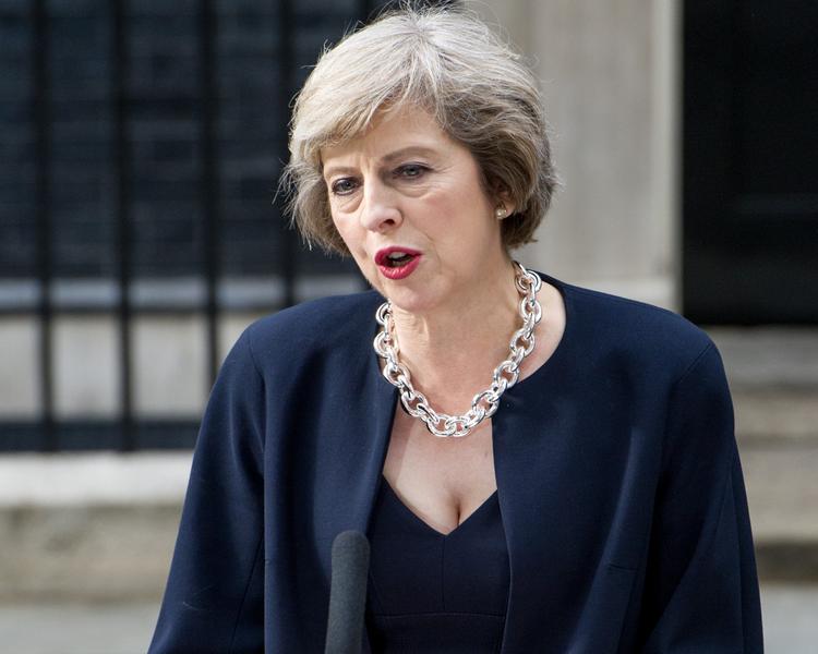 Тереза Мэй сделала первые заявления на посту премьер-министра Великобритании