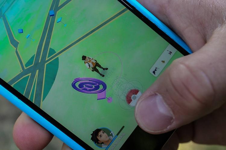 Игра Pokemon Go, которая приобрела бешеную популярность, появится в РФ
