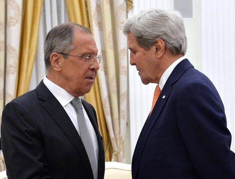 Лавров обсудил с Керри ситуацию в Сирии в ходе телефонной беседы