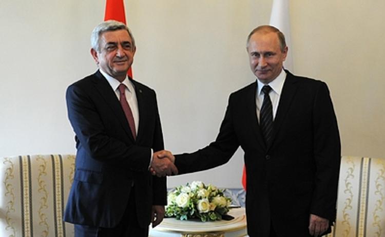 Путин обсудил с президентом Армении ситуацию в Нагорном Карабахе