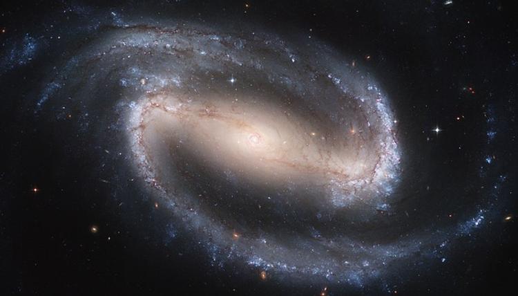 Специалисты NASA нашли две новые галактики
