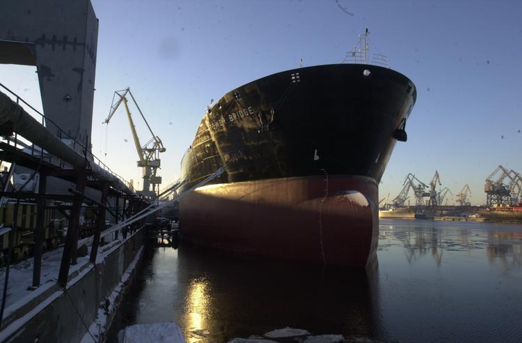 Российский танкер задержан в Малайзии