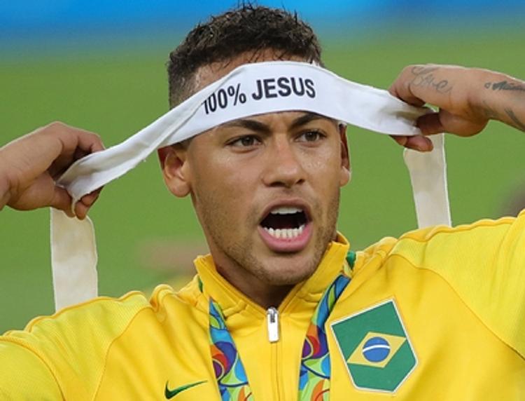 Неймар покидает пост капитана олимпийской сборной Бразилии по футболу