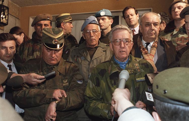 Умирающий генерал Младич ждет помощи из России